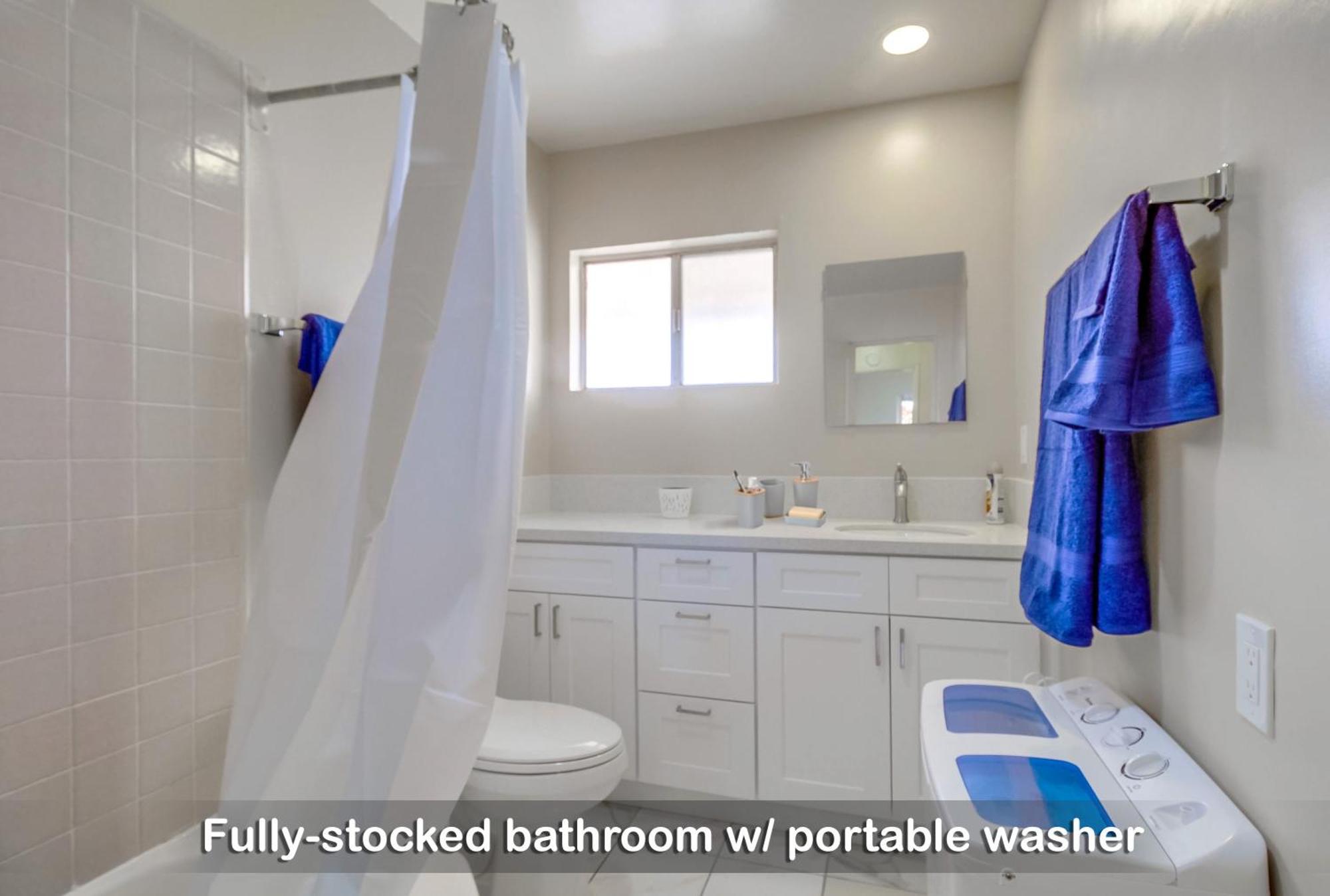 Entire Lovely 3-bedroom W Yard, Parking Chula Vista